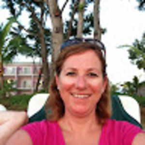 Meet your Posher, Evelyn